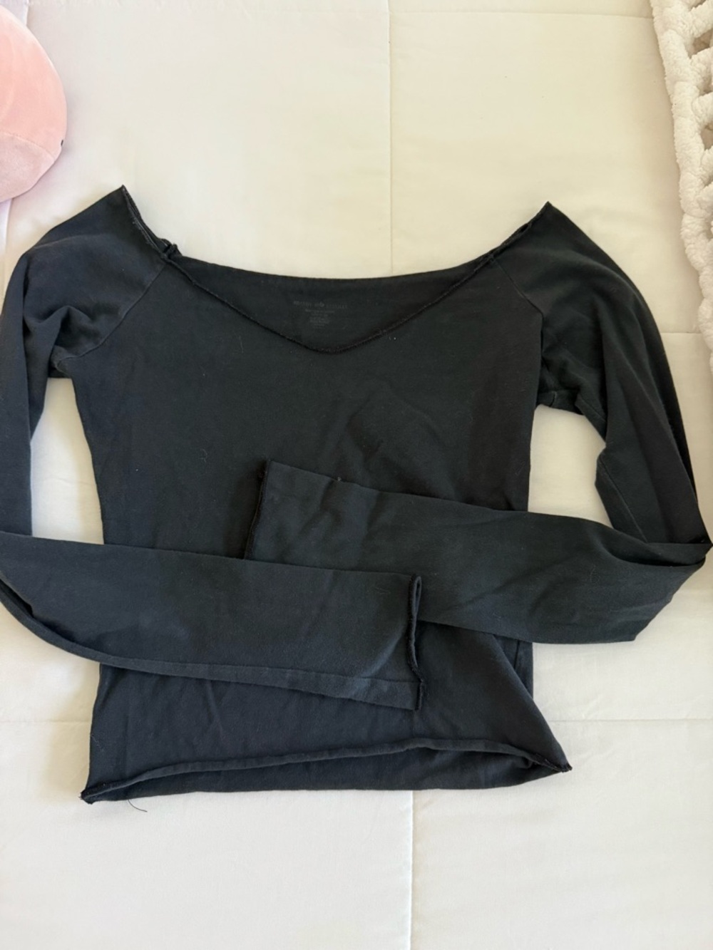 Brandy Melville Black Long Sleeve Off-Shoulder Crop Top